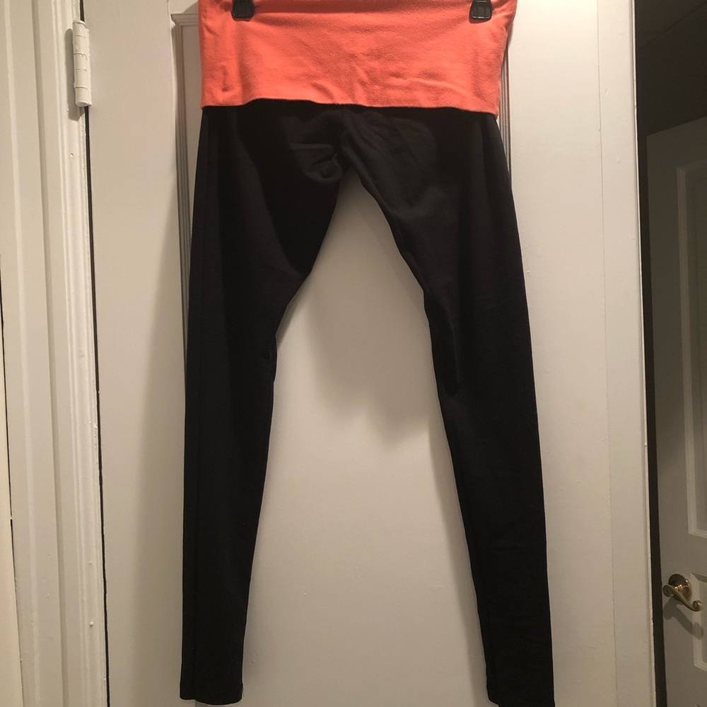 Coral Ankle Length Leggings - Mossimo - Medium